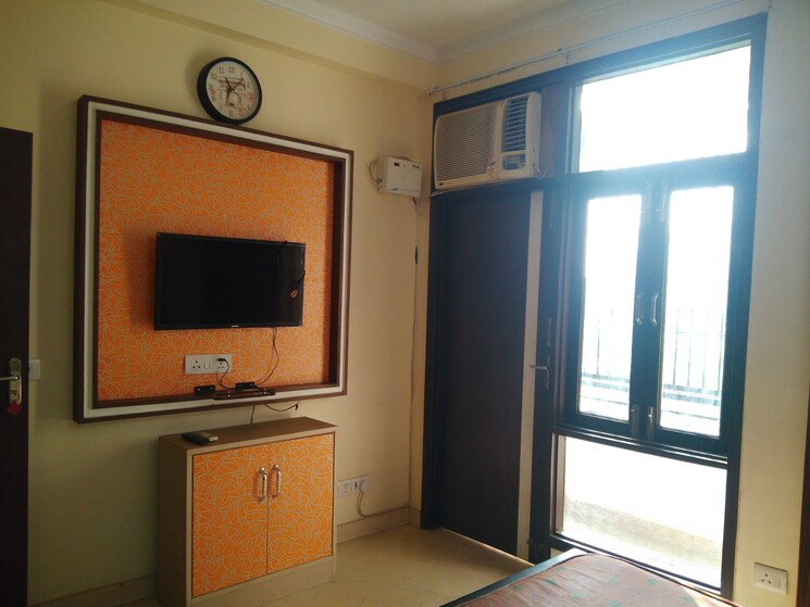 Kitchen, shivalik colony 2 Bedroom 2000 Sq.Ft. Builder Floor In Shivalik Colony Delhi 8782669