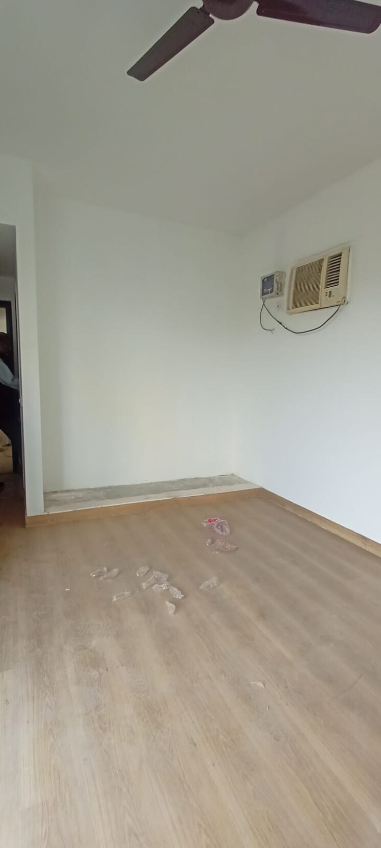 Room, umang-winter-hills 2 Bedroom 1342 Sq.Ft. Apartment In Sector 77 Gurgaon 8782666