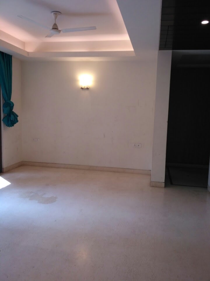 3 BHK Builder Floor For Rent in Ansal Sushant Lok I