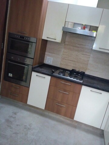 Kitchen in 3 BHK Builder Floor at Ansal Sushant Lok I, Sector 43 – for Rent