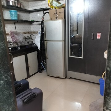 Bathroom in 1 RK Apartment at Prabhadevi – for Rent