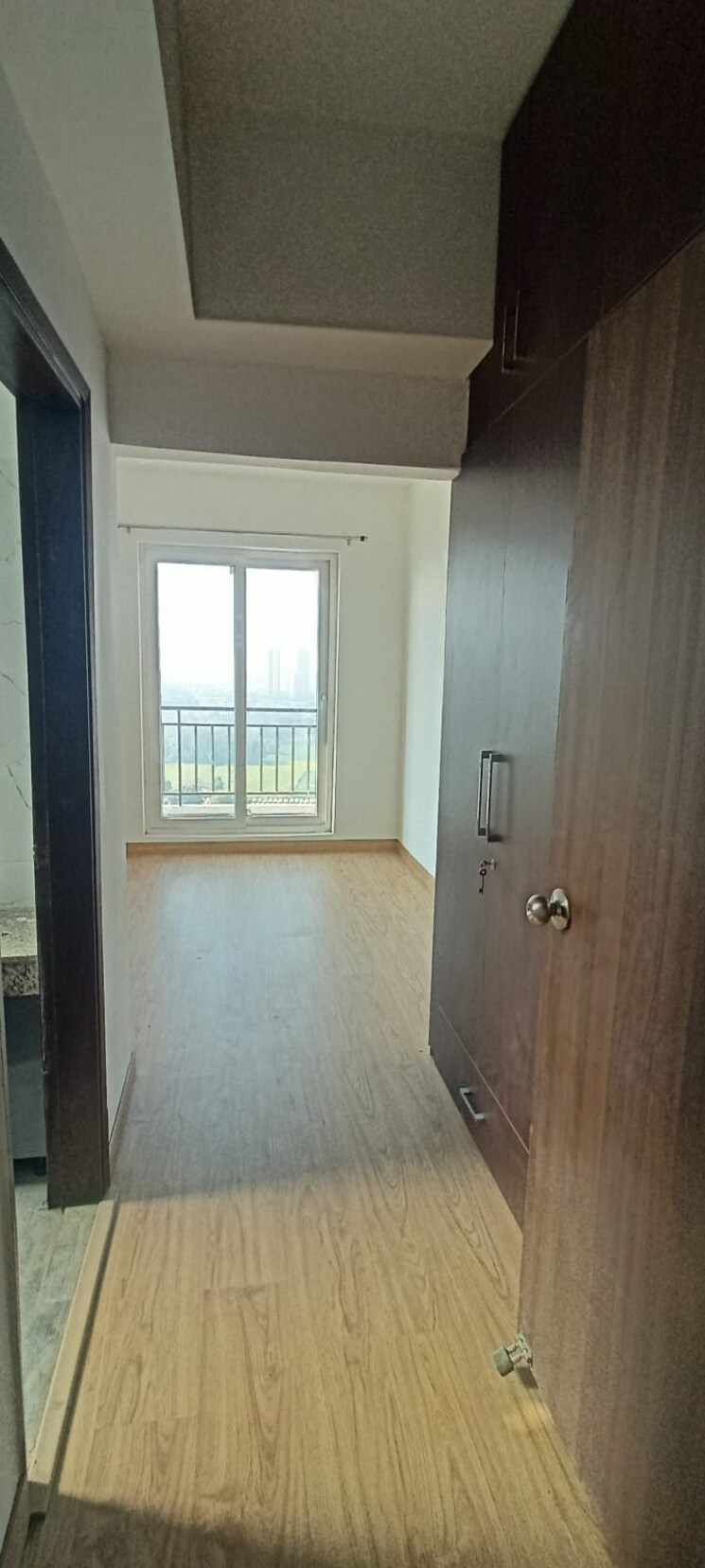 Room, umang-winter-hills 3 Bedroom 1822 Sq.Ft. Apartment In Sector 77 Gurgaon 8782700