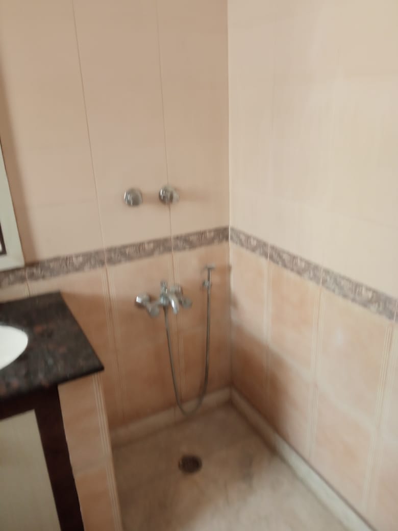 3 BHK Builder Floor For Rent in Ansal Sushant Lok I