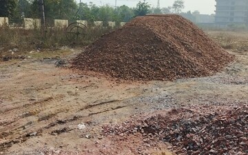 Plot For Sale in Kalindi Kunj