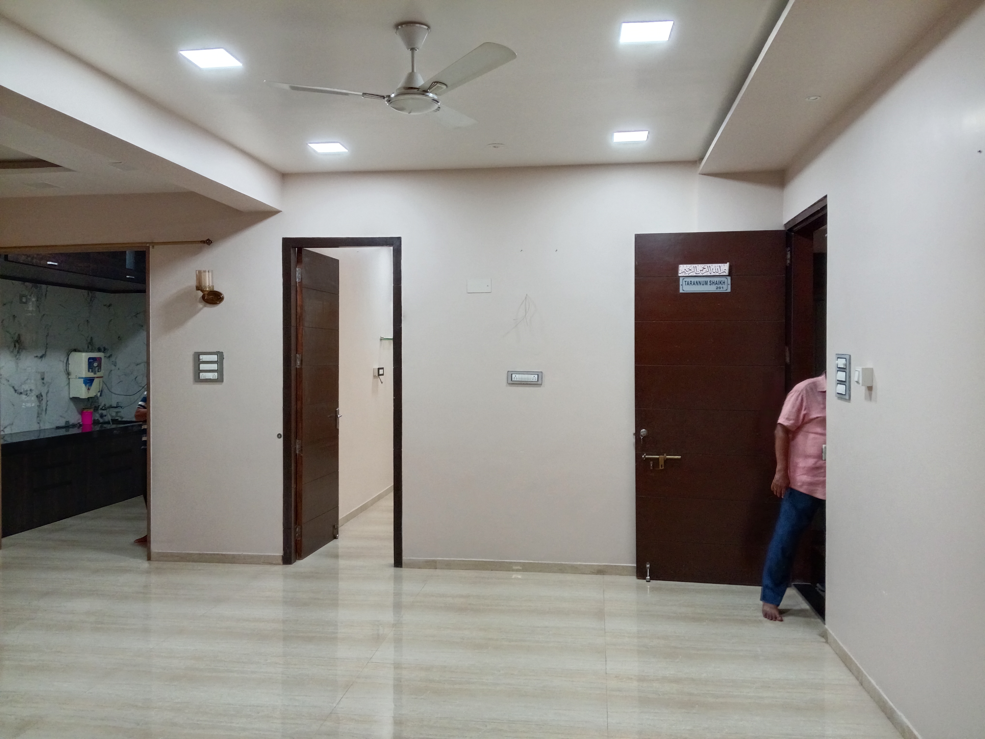 4 BHK + Pooja Room 2500 Sq.Ft. Apartment in Rashmi Signature