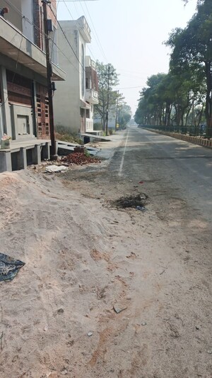  Plot For Sale in Kalindi Kunj