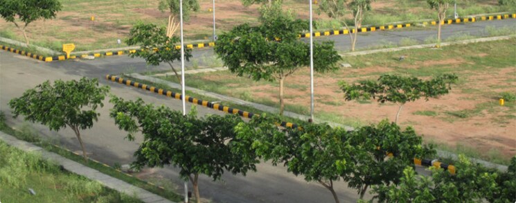 Garden, sector 85  211 Sq.Yd. Plot In Sector 85 Faridabad 8782770