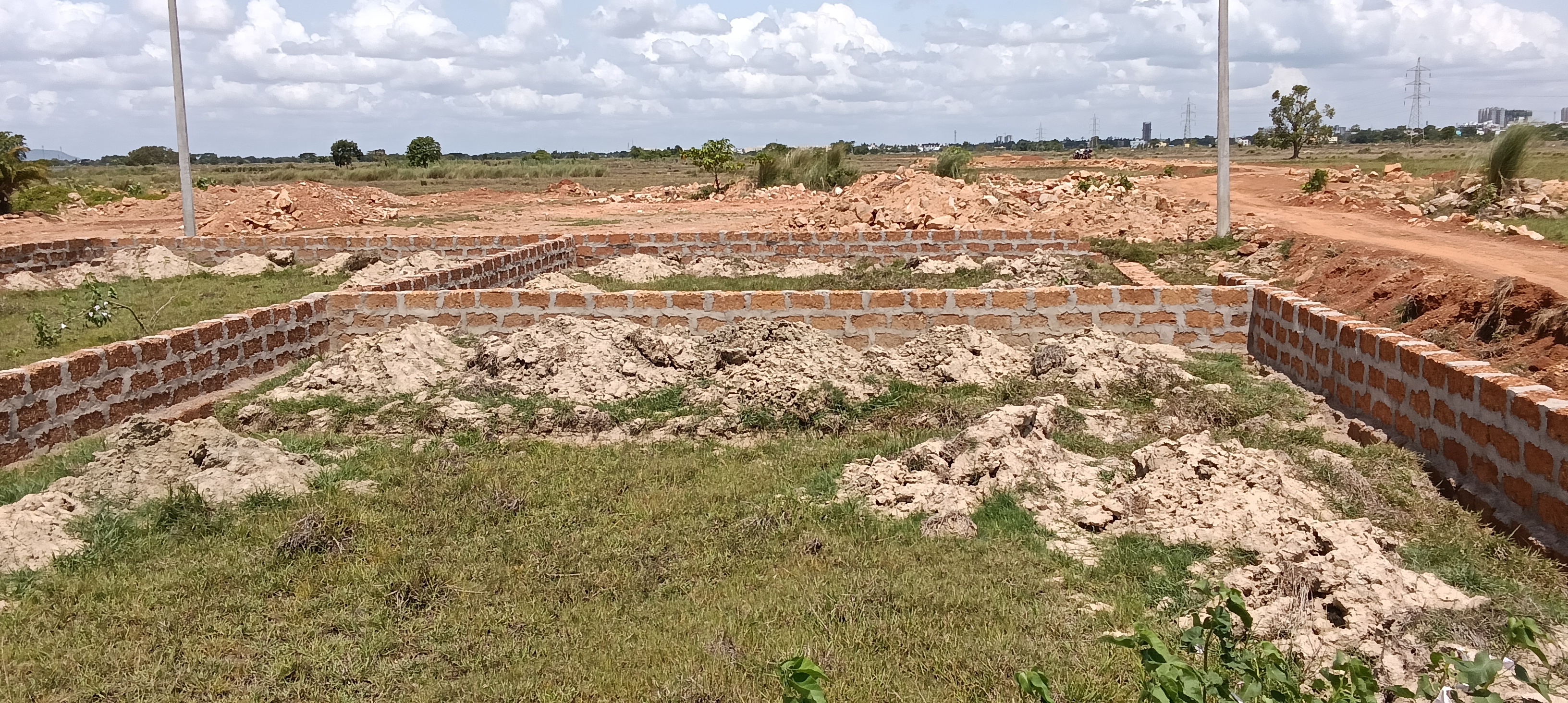 Plot For Sale in Aiims City 