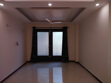 3 BHK Builder Floor For Rent in Shivalik Colony