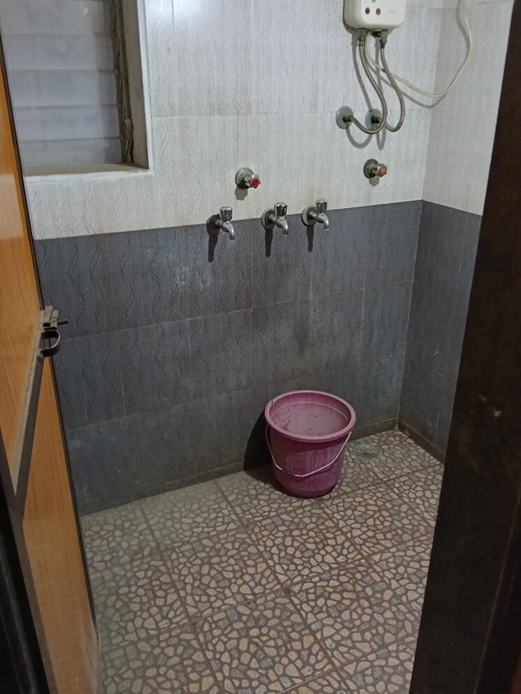 Bathroom, sadanand-chs 2 Bedroom 870 Sq.Ft. Apartment In Dombivli East Thane 8782820