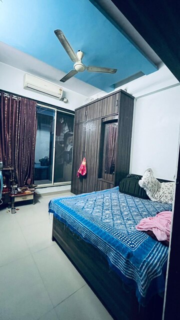 Bedroom in 2 BHK Apartment at Sadanand CHS, Dombivli East – for Rent