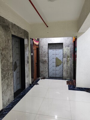 Lift in 1 BHK Apartment at Aura Rudra Heights, Nalasopara East – for Sale
