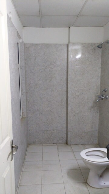 Bathroom in 3.5 BHK Apartment at Mapsko Royale Ville, Sector 82 – for Sale