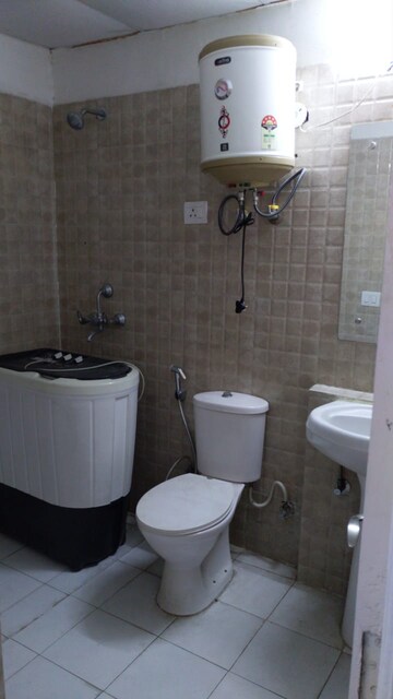 Bathroom in 3.5 BHK Apartment at Mapsko Royale Ville, Sector 82 – for Sale