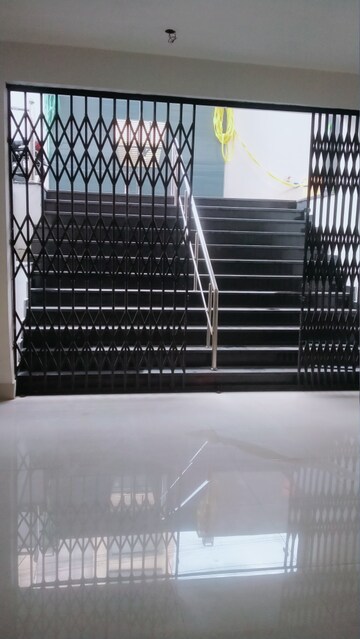  Showroom – Exterior View View at Gomti Nagar - for Rent
