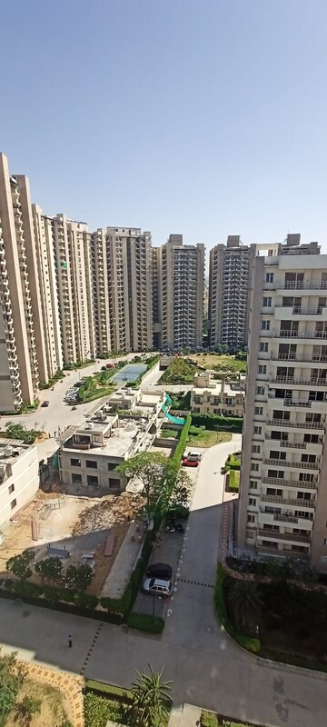 3.5 BHK Apartment – Exterior View View at Mapsko Royale Ville, Sector 82 - for Rent