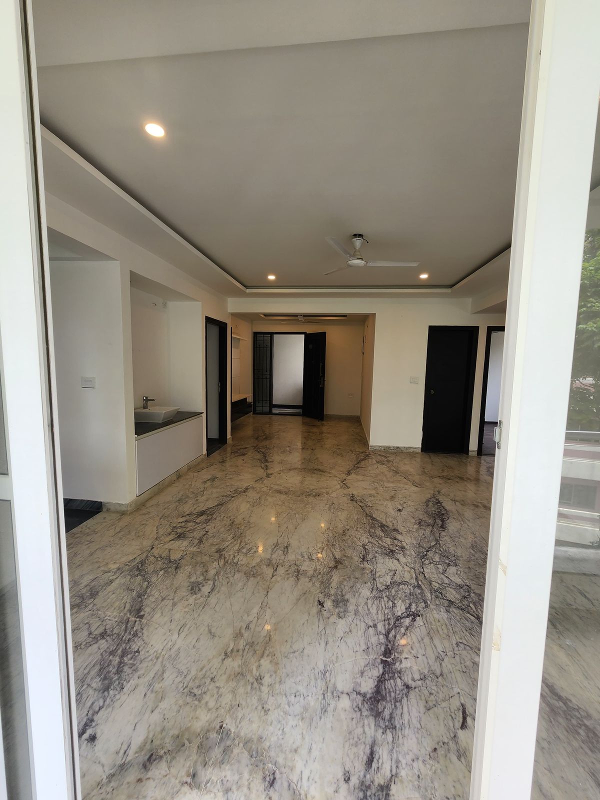 3 BHK + Pooja Room 2000 Sq.Ft. Apartment in Anaa Signature