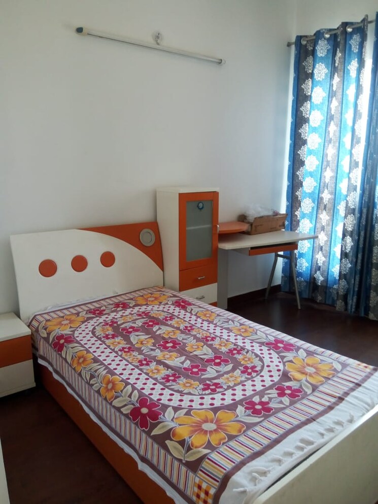 Bedroom, mapsko-royale-ville 3.5 Bedroom 1790 Sq.Ft. Apartment In Sector 82 Gurgaon 8782873