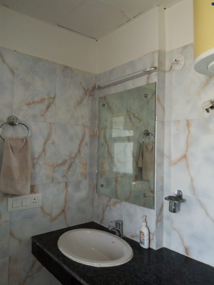 Bathroom, mapsko-royale-ville 3.5 Bedroom 1790 Sq.Ft. Apartment In Sector 82 Gurgaon 8782873