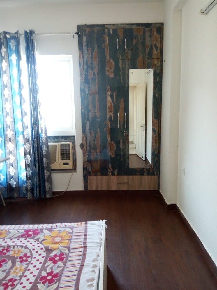 Bedroom, mapsko-royale-ville 3.5 Bedroom 1790 Sq.Ft. Apartment In Sector 82 Gurgaon 8782873