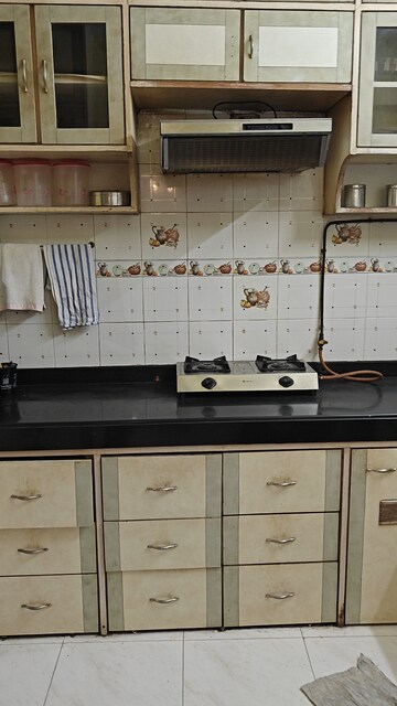 Kitchen in 2 BHK Apartment at Vile Parle East – for Rent