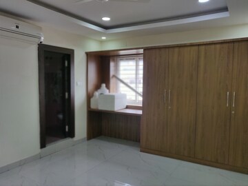 Room in 3 BHK Apartment at Lushes Banjara, Banjara Hills – for Rent