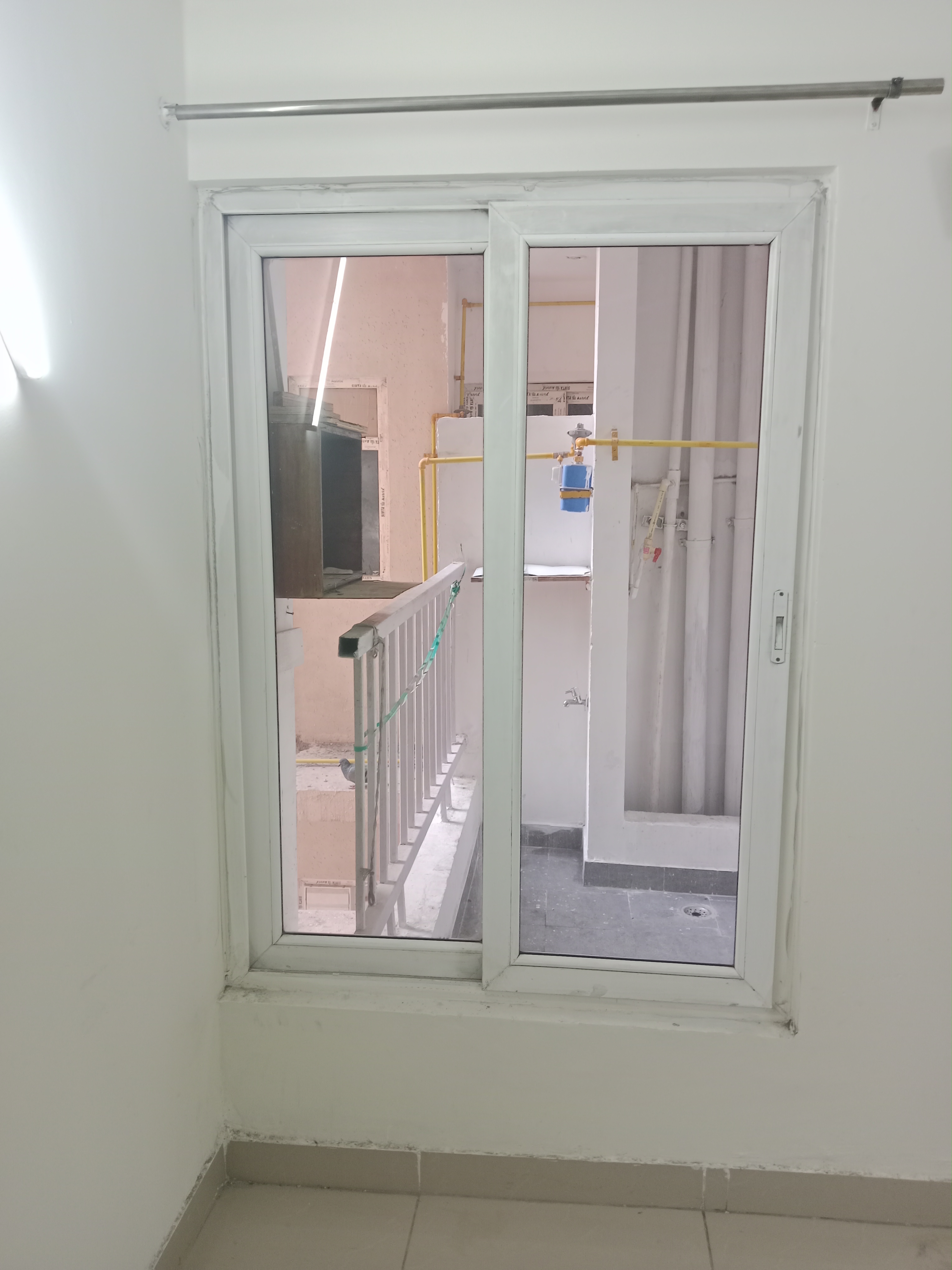 2.5 BHK + Study Room Apartment For Rent in Royce Sentosa Parc