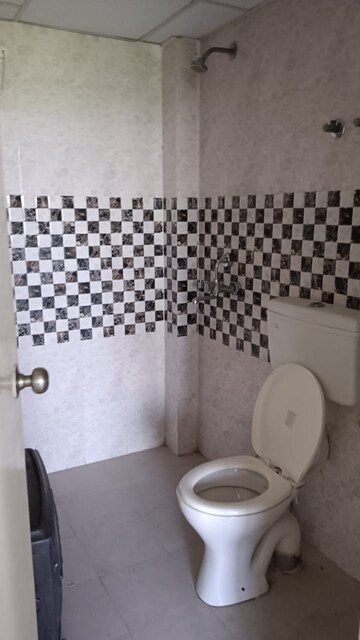 Bathroom in 3 BHK Apartment at Signature Global Synera, Sector 81 – for Rent