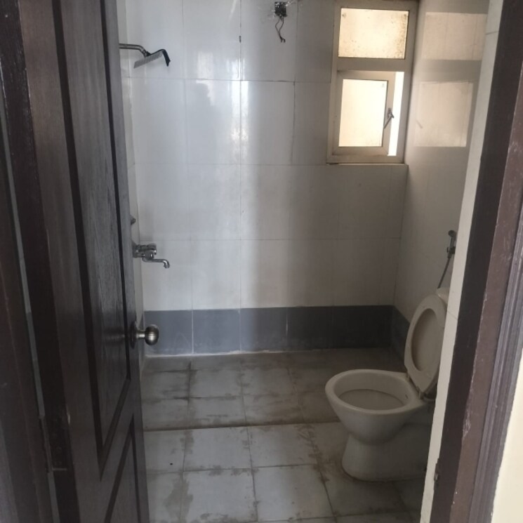 Bathroom, uttaranchal-apartments 2 Bedroom 1050 Sq.Ft. Apartment In Ip Extension Delhi 8782908