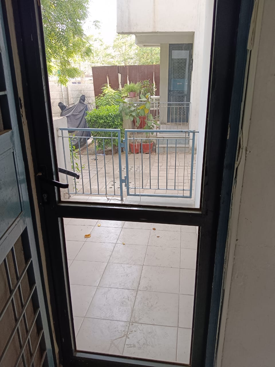 2 BHK + Extra Room 1050 Sq.Ft. Builder Floor in Vatika INXT Emilia floors