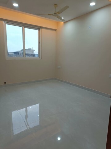 Room in 3 BHK Apartment at Vinayak Elenza, Goliyawas – for Rent