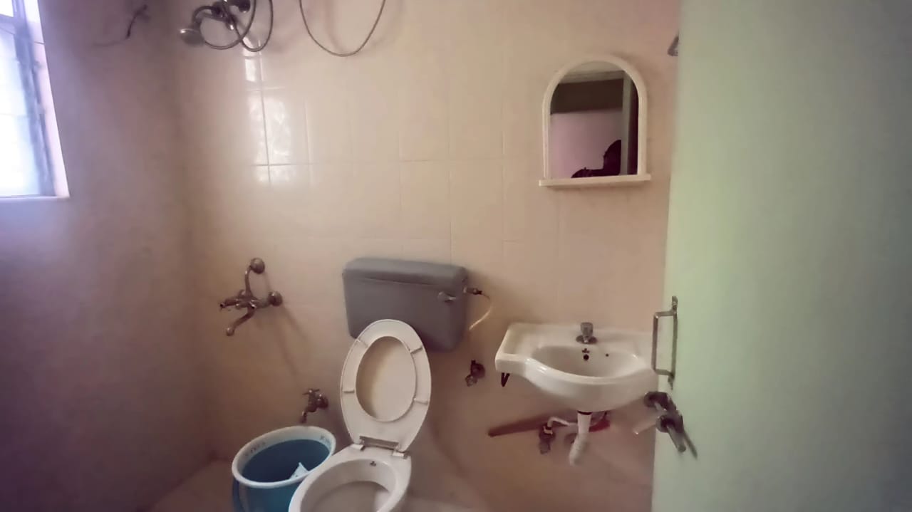 2 BHK + Pooja Room Apartment For Rent in Lunkad Amazon
