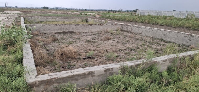 undefined, jewar  110 Sq.Yd. Plot In Jewar Greater Noida 8782921