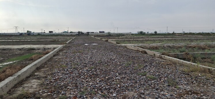 undefined, jewar  110 Sq.Yd. Plot In Jewar Greater Noida 8782921