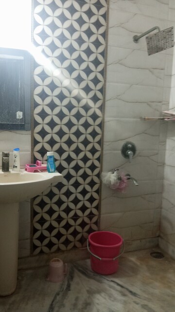 Bathroom in 3 BHK Builder Floor at Sector 46 – for Rent