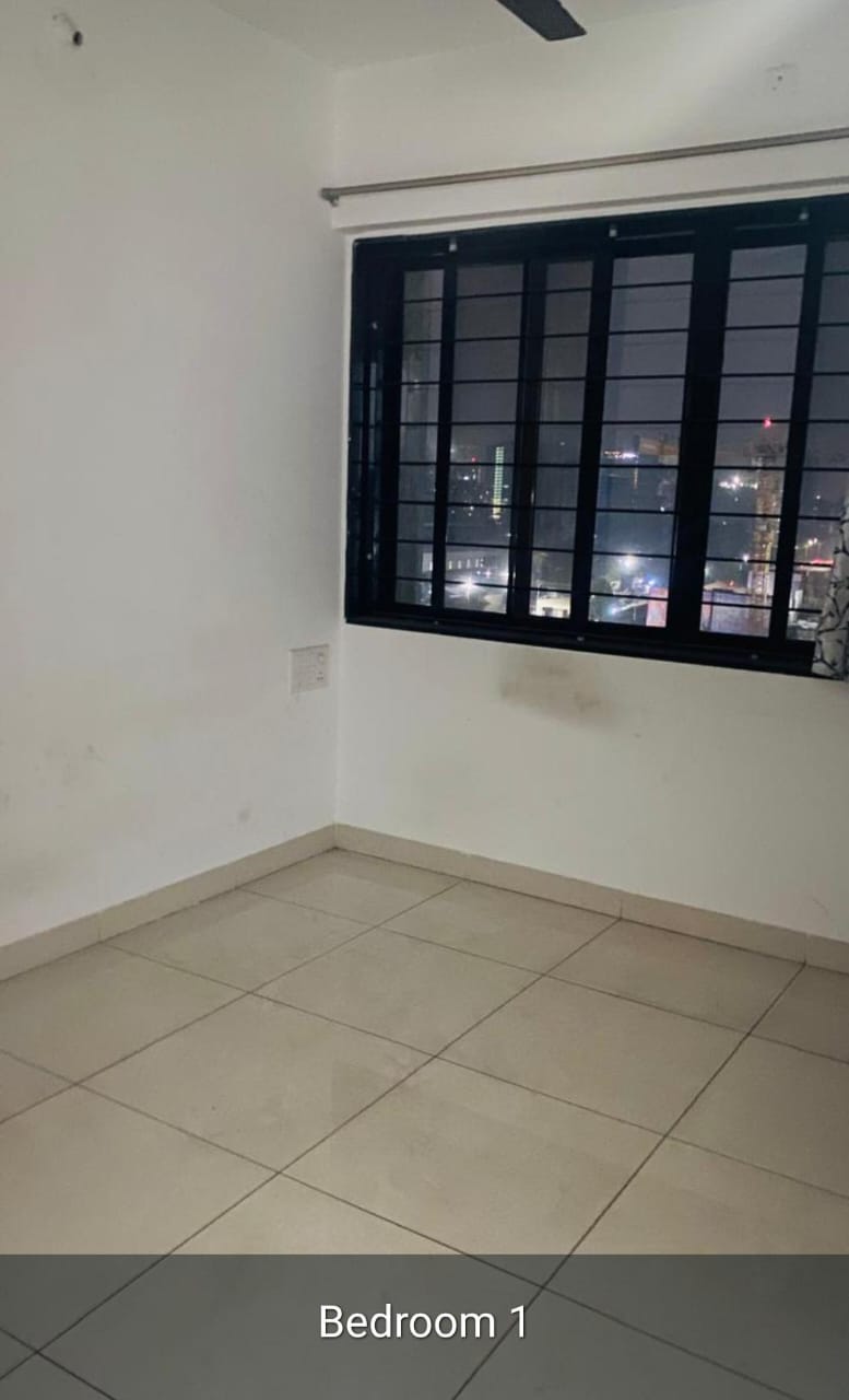 2 BHK + Study Room Apartment For Sale in Oxy Beaumonde