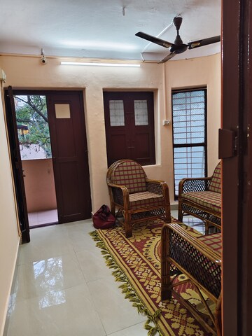 Bedroom in 1 BHK Builder Floor at Halasuru – for Rent
