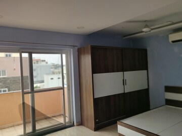 Room in 2 BHK Apartment at Hill View Banjara Hills, Banjara Hills – for Rent