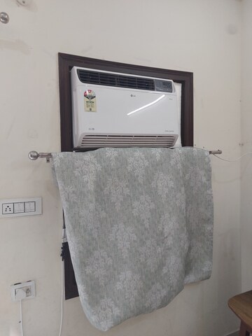 Room in 1 BHK Apartment at Aadharshila Apartment, Sarita Vihar – for Rent