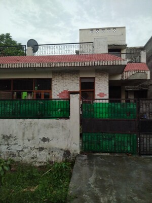 2 BHK Independent House For Sale in Omicron Ii Greater Noida