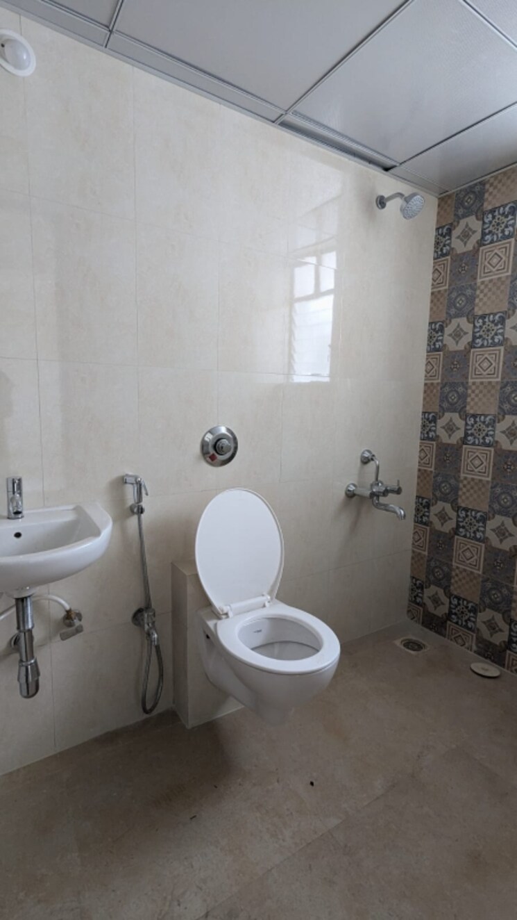 Bathroom, saheel-itrend-waterfront 1 Bedroom 600 Sq.Ft. Apartment In Ravet Pune 8783001