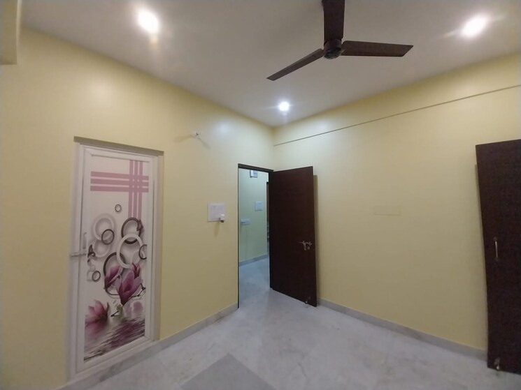 Room, behala 2 Bedroom 850 Sq.Ft. Apartment In Behala Kolkata 8782998