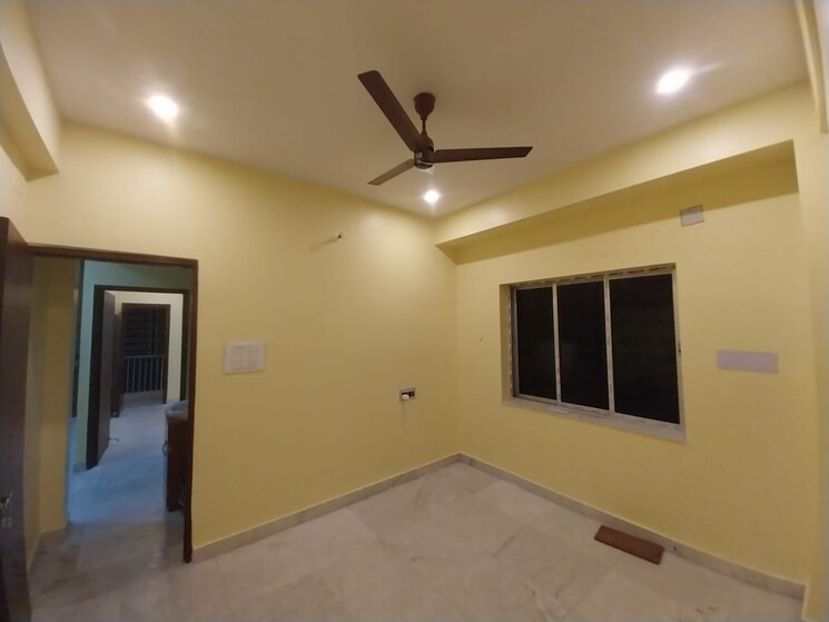Room, behala 2 Bedroom 850 Sq.Ft. Apartment In Behala Kolkata 8782998