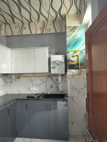 Kitchen in 1 BHK Independent House at RWA Apartments Sector 71, Sector 71 – for Rent