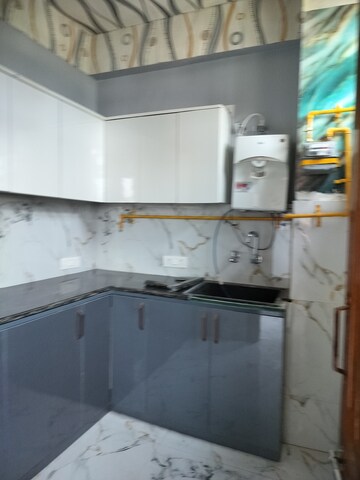 Kitchen in 1 BHK Independent House at RWA Apartments Sector 71, Sector 71 – for Rent