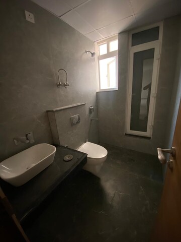 Bathroom in 3 BHK Apartment at Greater Mohali – for Rent