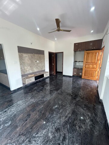 Room in 2 BHK Apartment at ATR Ajantha, New Thippasandra – for Rent