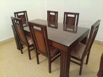 Living Room in 3 BHK Builder Floor at Shivalik Colony – for Rent