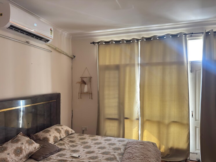 Bedroom, kharar road 1 Bedroom 600 Sq.Ft. Apartment In Kharar Road Mohali 8783112