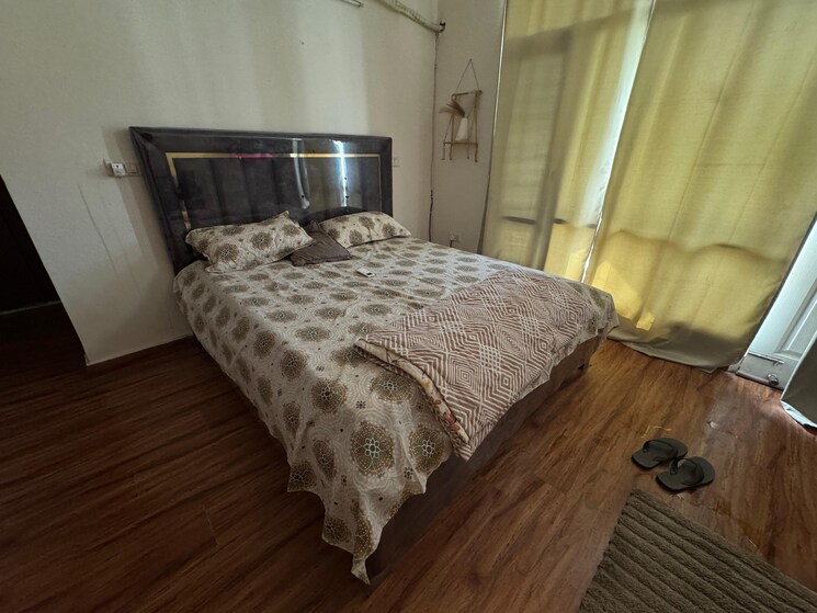 Bedroom, kharar road 1 Bedroom 600 Sq.Ft. Apartment In Kharar Road Mohali 8783112